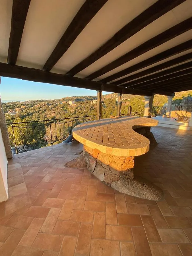 Camera Privata In Villa Arzachena Affittacamere