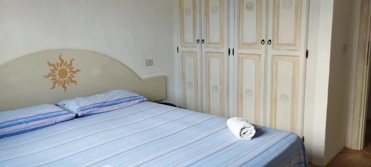 Affittacamere Camera Privata In Villa Arzachena